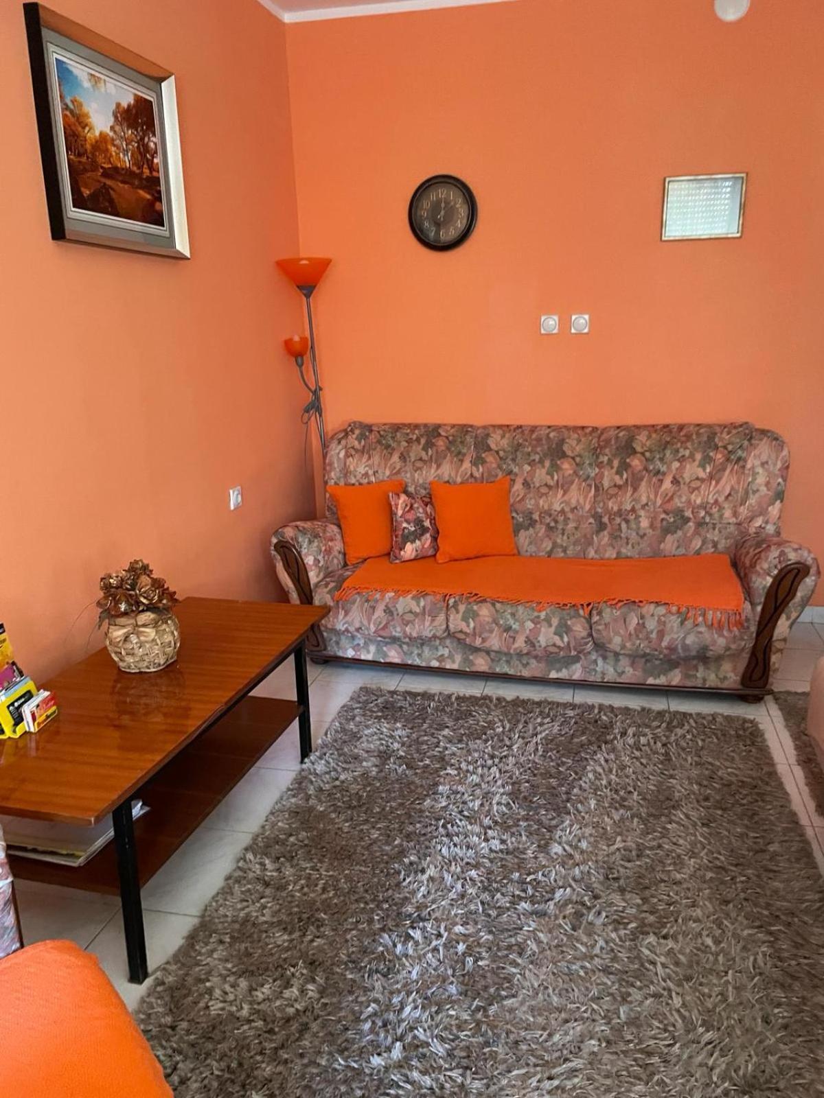 Nela Apartmani Nis Luaran gambar