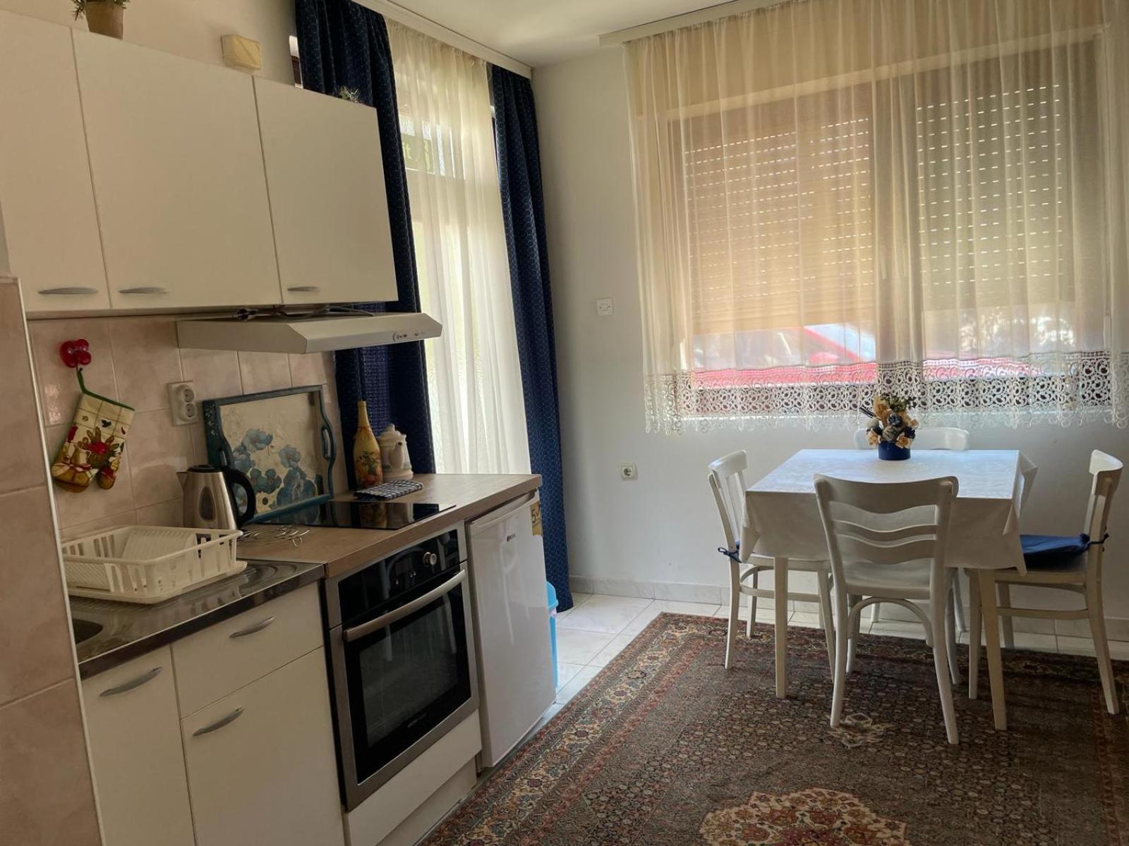Nela Apartmani Nis Luaran gambar