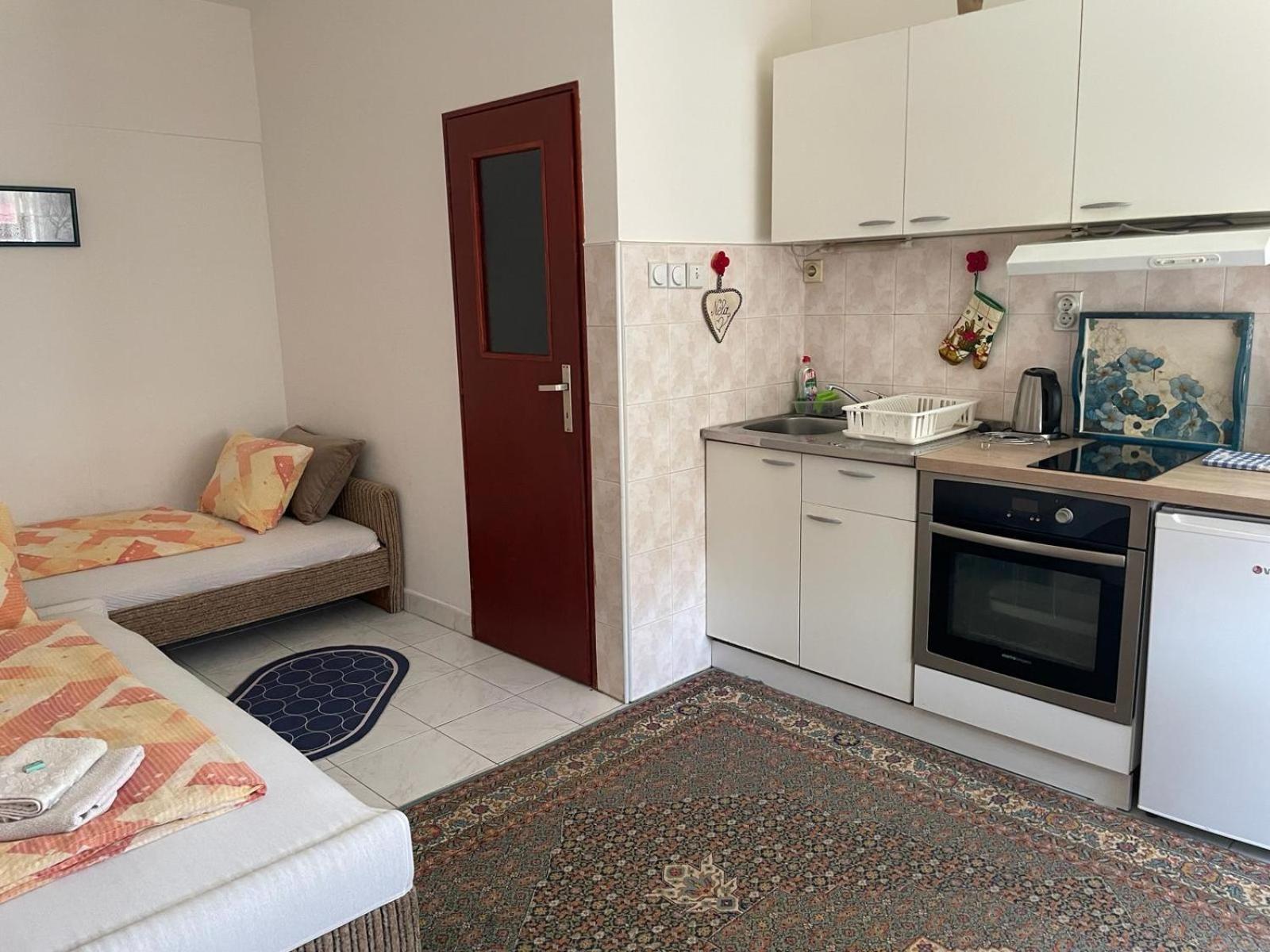 Nela Apartmani Nis Luaran gambar