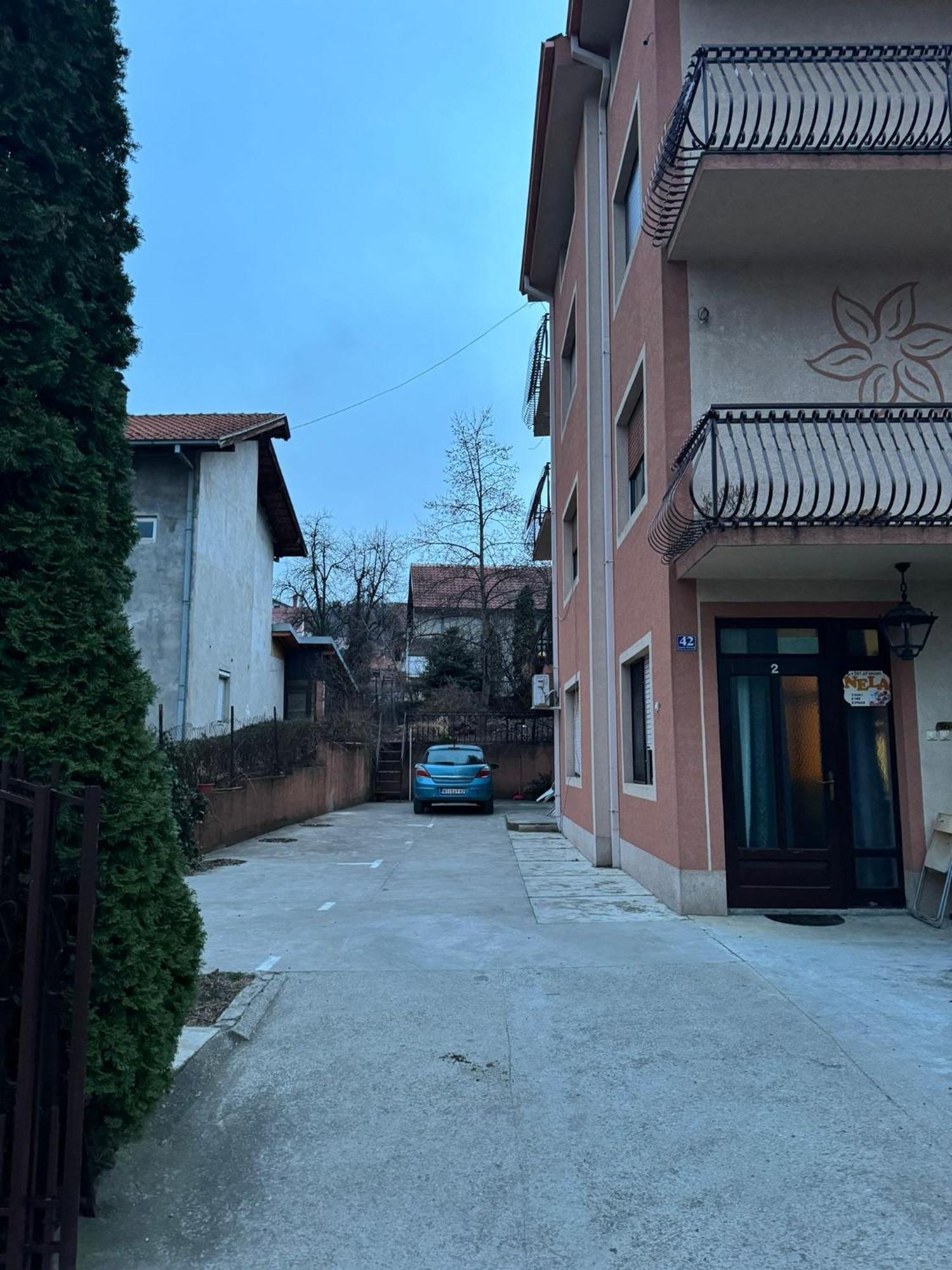 Nela Apartmani Nis Luaran gambar