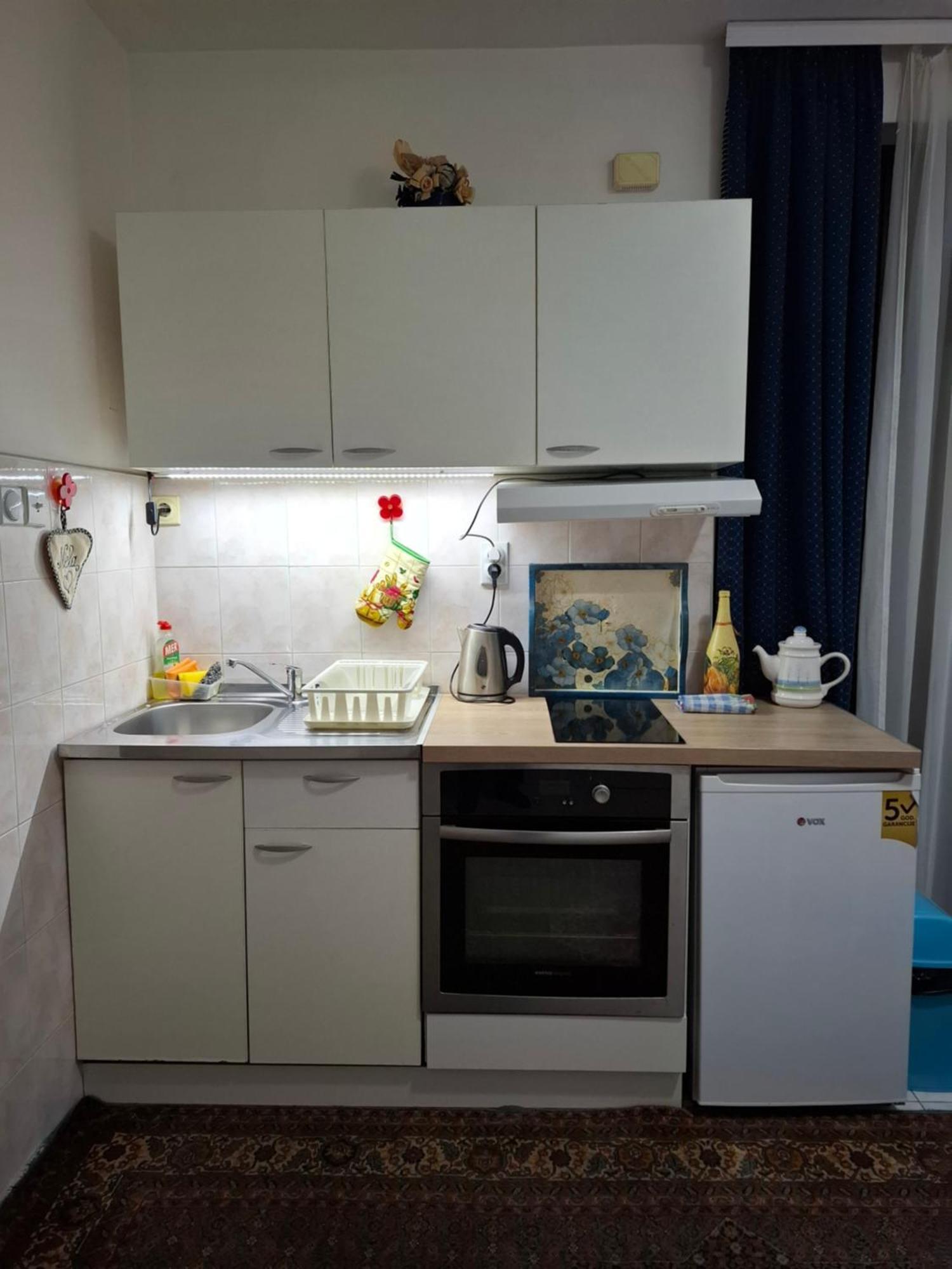 Nela Apartmani Nis Luaran gambar