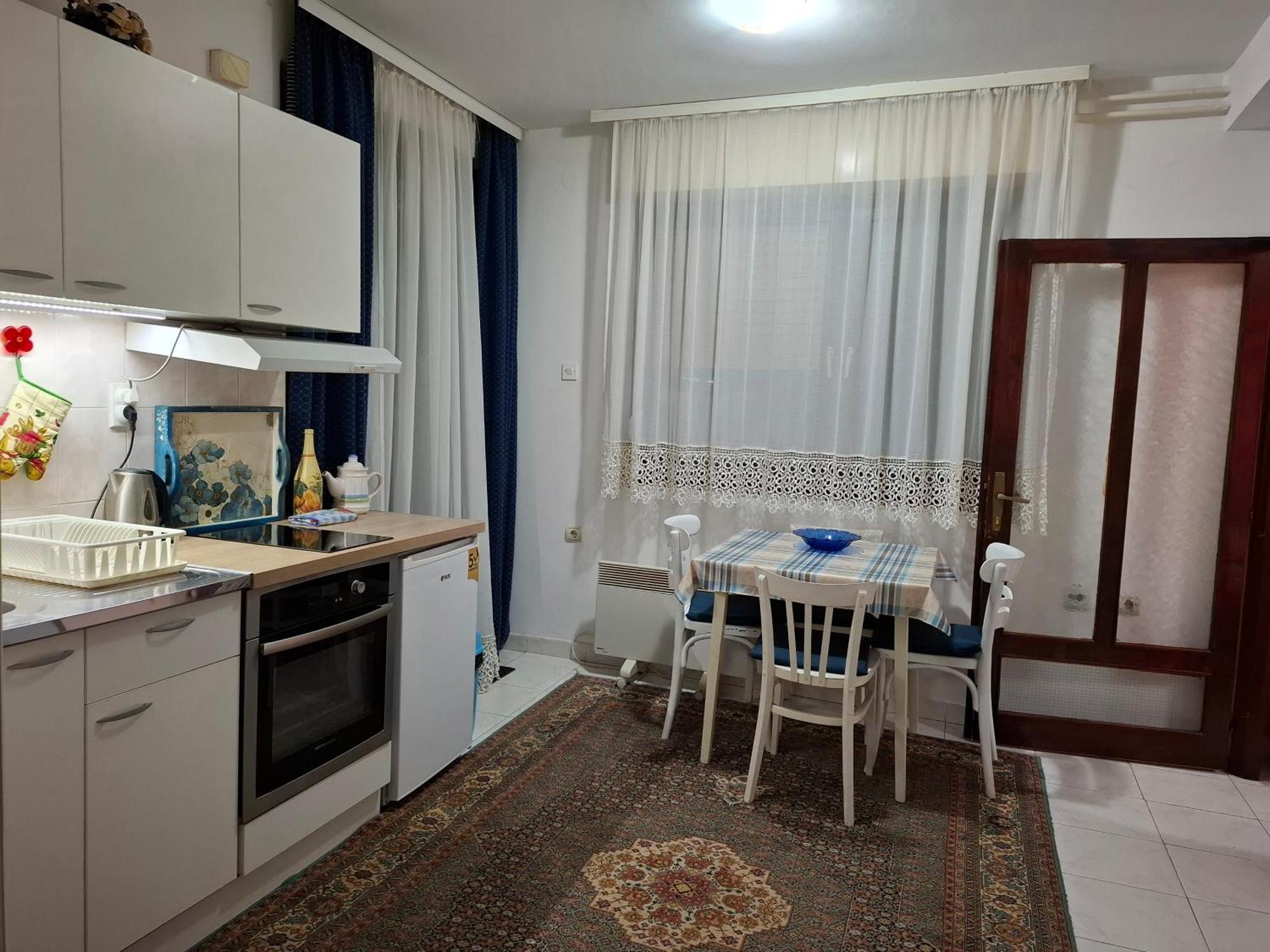 Nela Apartmani Nis Luaran gambar